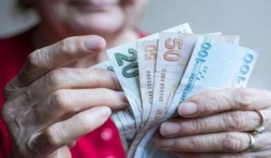 Ev Hanımlarına Müjde: Emeklilikte Prim İndirimi ve Kısmi Emeklilik İmkanı